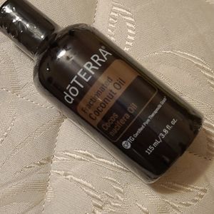DōTERRA fractionated coconut oil